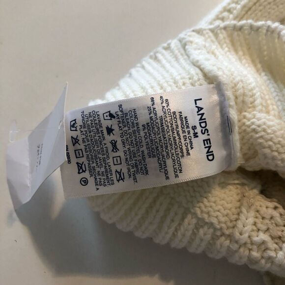 NEW ✨ Lands End Youth Pom Pom Beanie Cable Knit - Picture 4 of 7